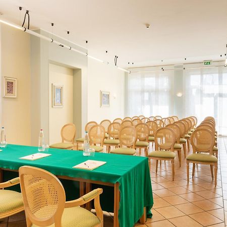Hotel Tuder Todi Eksteriør billede