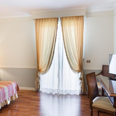 Hotel Tuder Todi Eksteriør billede