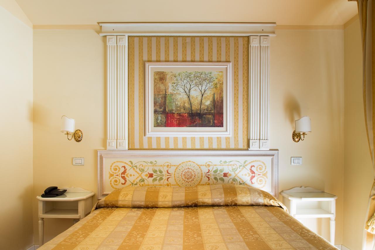 Hotel Tuder Todi Eksteriør billede